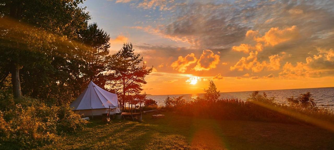 Liimala Mereaeaere Glamping Ja Rannamaja מראה חיצוני תמונה